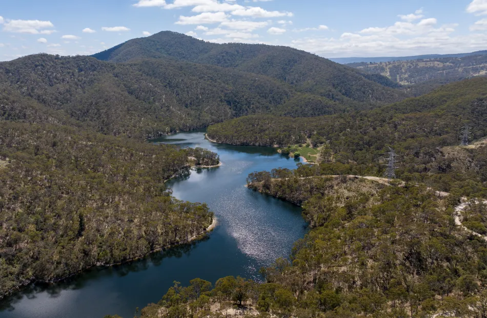 Lake Lyell